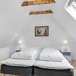 Дом отдыха Beautiful In With Wifi Обенро