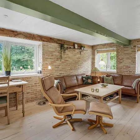 Lovely Home In Aabenraa With House Sea View オーベンロー